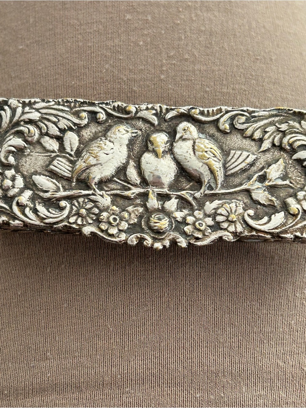 Decorative Silver-Tone Bird Motif SNUFF BOX - Silver